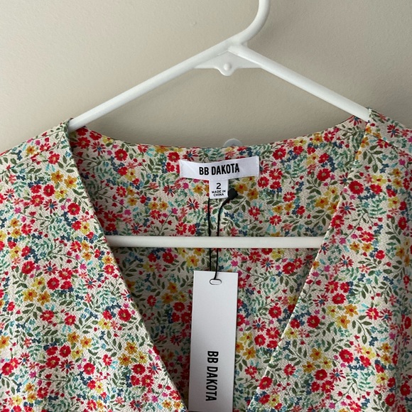 BB Dakota Floral Dress - Picture 4 of 7